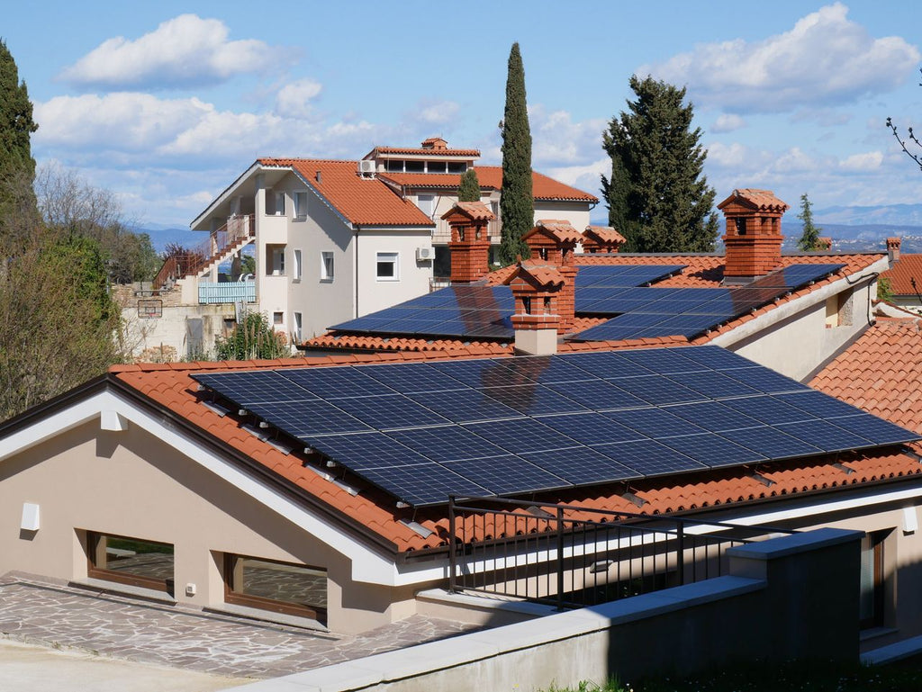 Residential Solar Solutions in Pakistan: Complete Guide for Homeowners